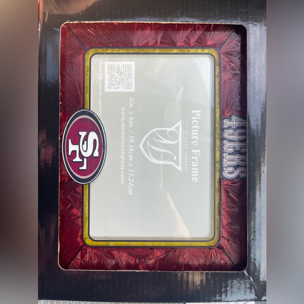49ers picture frame. PRICE FIRM.